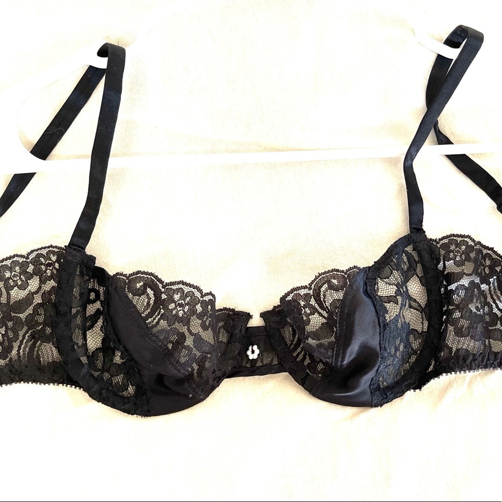 Black Christian Dior lace bra